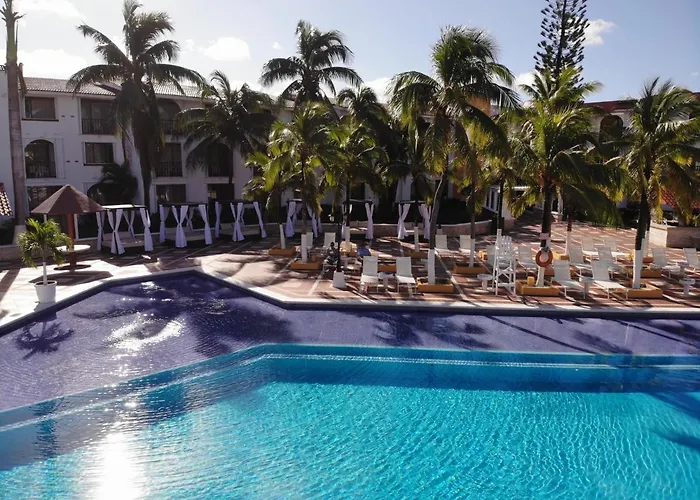 & Hotel