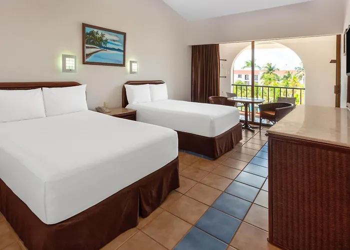 & 4* Cozumel