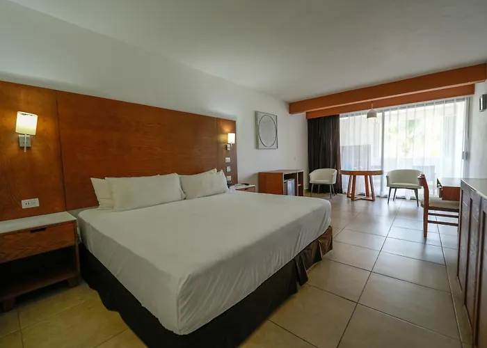 & Hotel